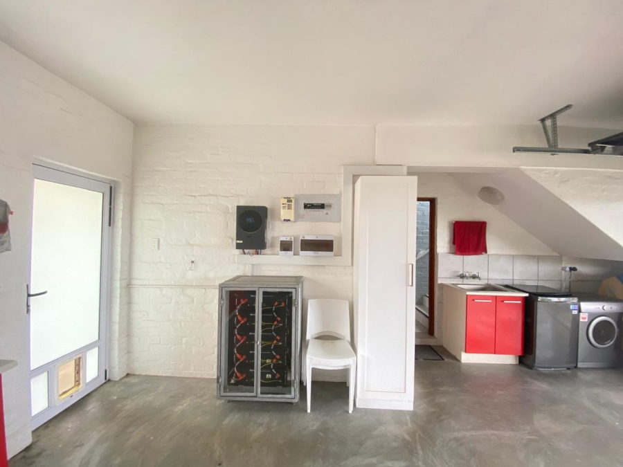 4 Bedroom Property for Sale in Jongensfontein Western Cape